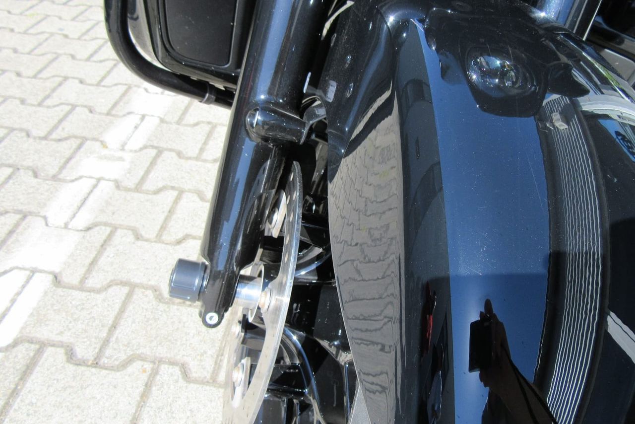 Unfallschaden am Motorrad, Lenkerbereich